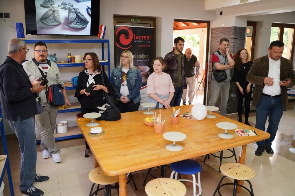 Svečano smo otvorili keramički atelje u Petrinji