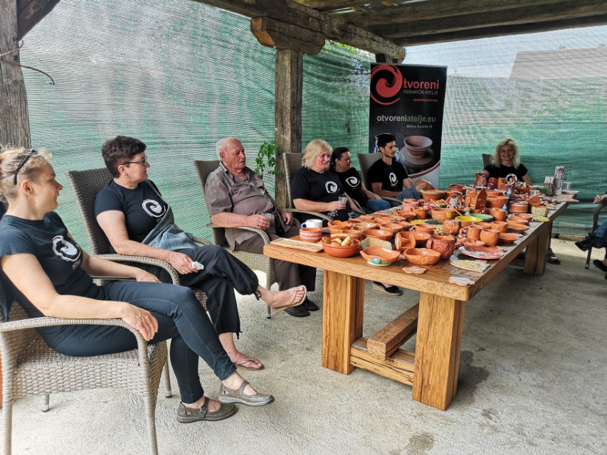 Prve 4 skupine završile tečaj 