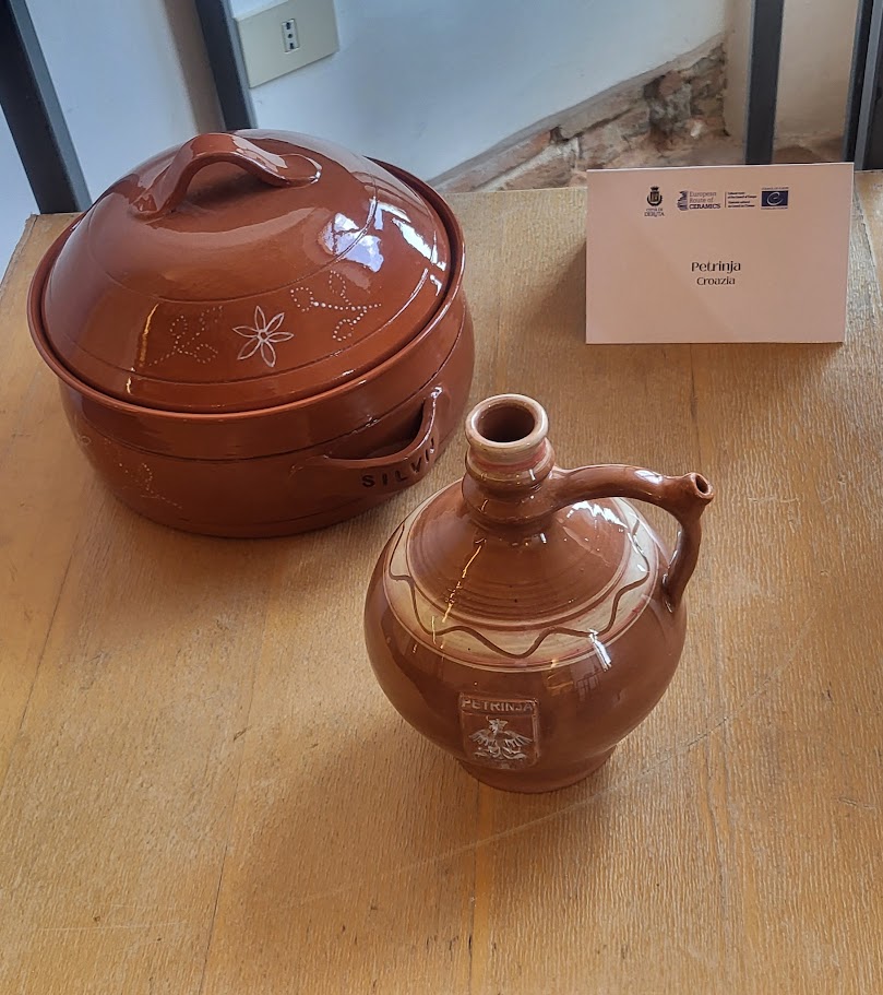 Naši radovi na Međunarodnoj izložbi keramike u Italiji